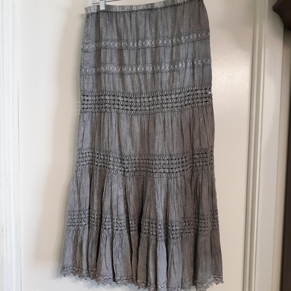 GRAY/GREEN BATIK PEASANT SKIRT, M